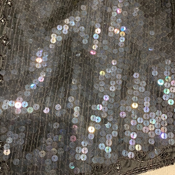 Embellished vest - Picture 4 of 6